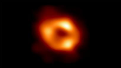 Dies ist das erste Bild von Sagittarius A*, dem Schwarzen Loch im Zentrum unser Galaxie (undatiertes Handout, das am 12. Mai 2022 freigegeben wurde)
