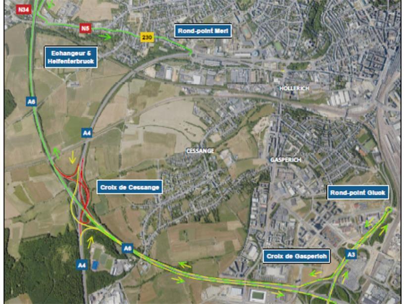 Straßenbauverwaltung sperrt mehrere Rampen des „Croix de Cessange“ Verkehrszeichen und Absperrungen zeigen eingerichtete Umleitungen auf einer Straße bei Bauarbeiten