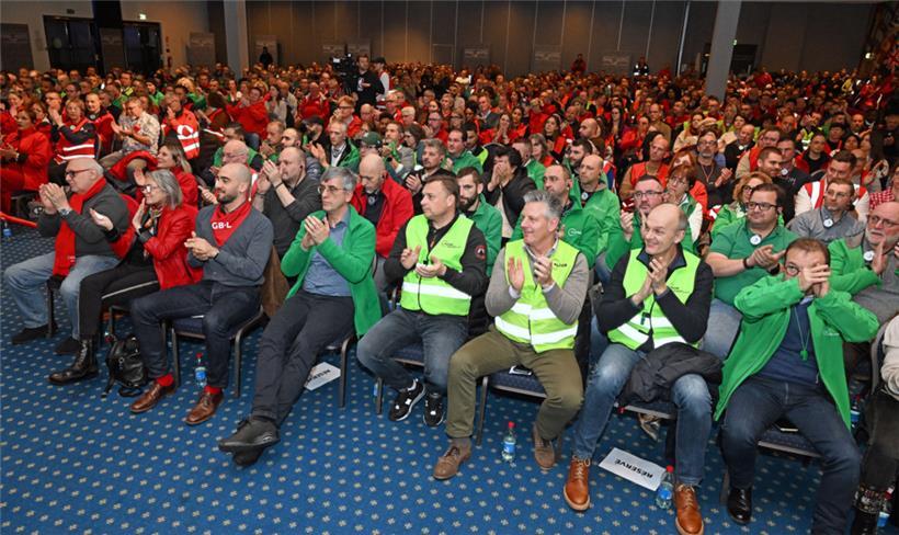 Diese erste gemeinsame Protestaktion von OGBL und LCGB war bereits seit Oktober angekündigt

