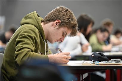 Dieses Jahr konnten 108 Schüler mit der Note „excellent“ abschließen
