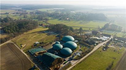 Dieses Symbolfoto zeigt eine Biogasanlage in Niedersachsen
