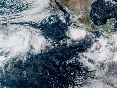 Dieses von der NOAA via AP zur Verfügung gestellte Satellitenfoto zeigt den Hurrikan Polo, der sich im Pazifik vor der Küste Mexikos verstärkt