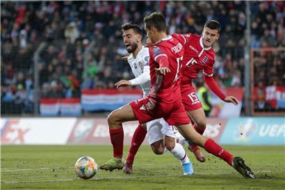 Dirk Carlson und Olivier Thill werden in Nikosia keine Fans im Rücken haben
