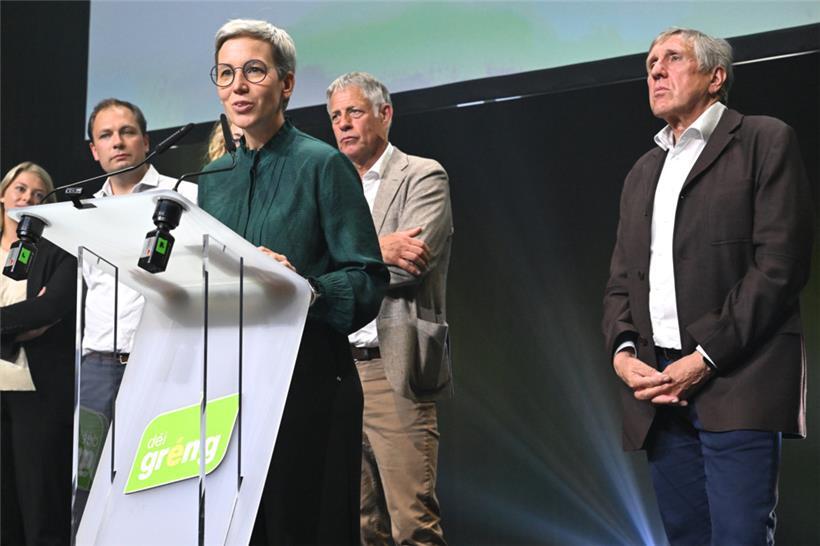 Djuna Bernard, François Bernoy, Sam Tanson, Henri Kox und François Bausch am Wahlabend
