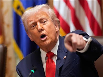 Donald Trump spricht über Zugang zu Öl und Ressourcen für den Wiederaufbau eines Landes