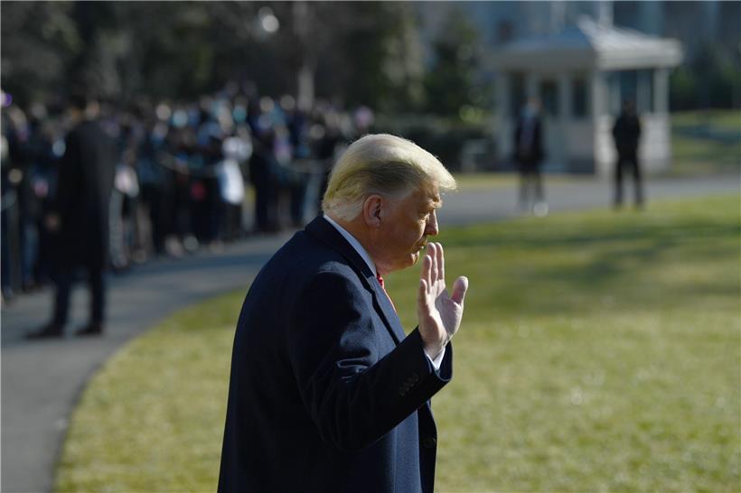 Donald Trump am Dienstag vor dem Weißen Haus: „Völlig angemessen“
