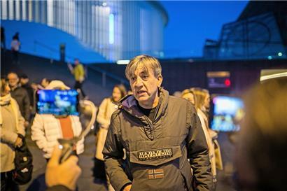 Dr. Benoît Ochs bei bester Gesundheit anlässlich einer sogenannten „Marche blanche“ in Luxemburg-Stadt
