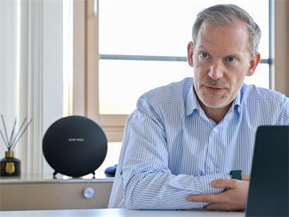 Dr. Chris Roller ist Präsident der AMMD