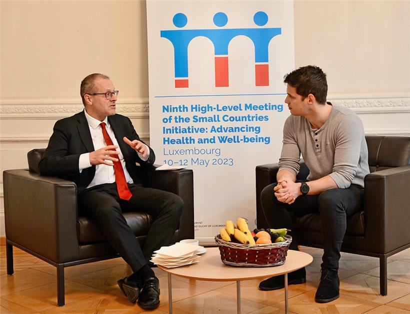 Dr. Hans Henri P. Kluge, hier im Interview mit dem Tageblatt, ist seit dem 1. Februar 2020 WHO-Regionaldirektor für die Region Europa
