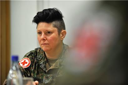 Dr. Major Joëlle Linck mag die Abwechslung. Ein Bürojob sei für sie noch nie infrage gekommen. Auf dem Herrenberg hilft die Ärztin bei der Versorgung der Soldaten, ist aber auch für eine Spezialeinheit zuständig.
