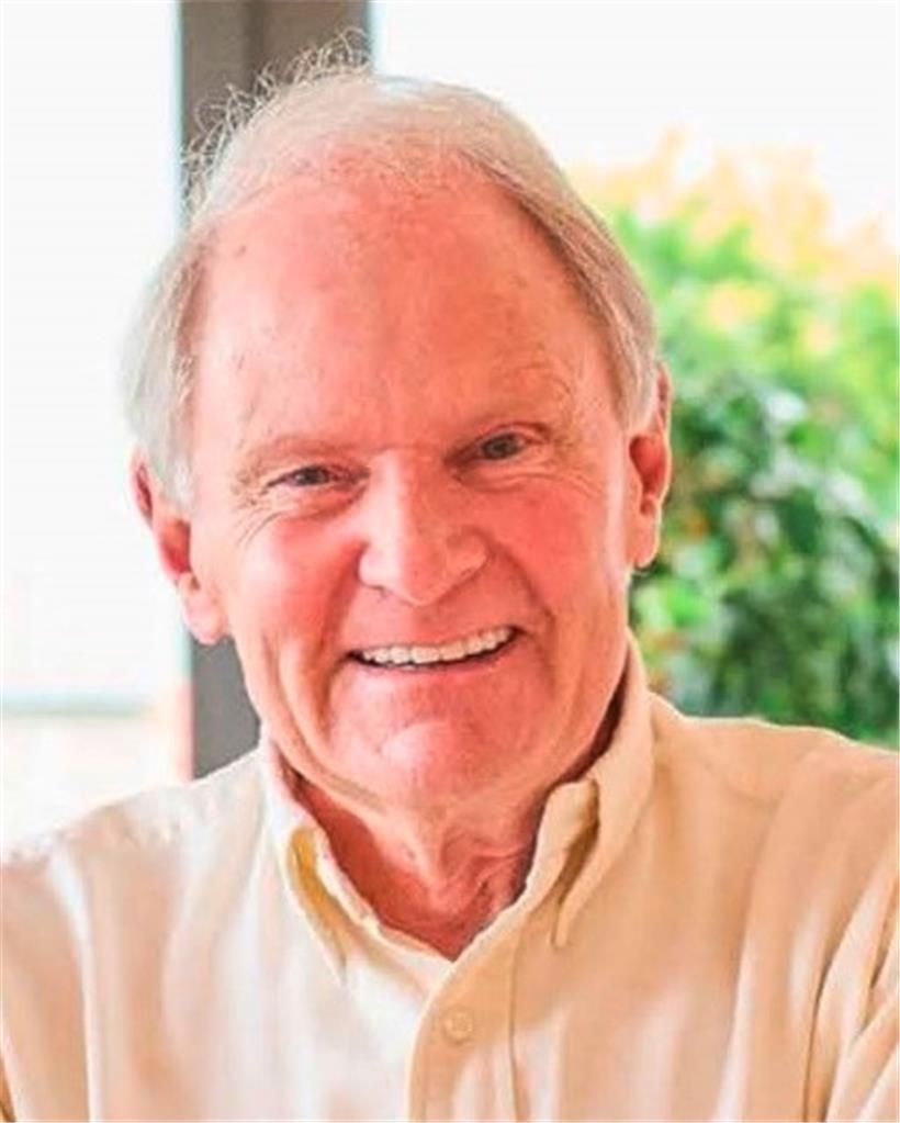 Dr Robert Stoll (MA Philosophy and Economics à l’Oxford University; MBA, INSEAD; DBA, BSI et Université Jean Moulin Lyon 3) est chef d’entreprises depuis 1974
