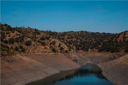 „Dramatische Lage“: Der „El Rumblar“-Damm im Südosten Spaniens ist fast ausgetrocknet
