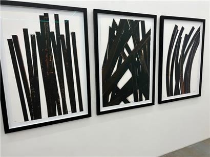 Drei Lithografien auf Papier 
