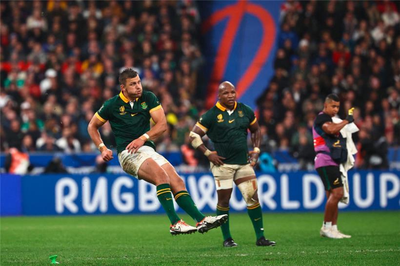 Drei Minuten vor dem Ende verwandelte Handre Pollard im Halbfinale gegen England den entscheidenden 49-Meter-Kick
