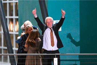 Drei Monate nach der Freilassung von Wikileaks-Gründer Julian Assange will sich der Australier in der kommenden Woche erstmals öffentlich äußern
