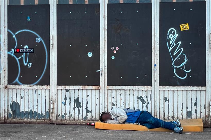 Durch das Bettelverbot der Regierung Frieden spielt das Thema Zwangsbettelei hierzulande eine hervorgehobene Rolle
