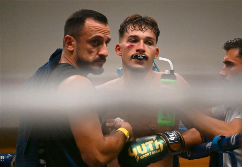 Dzejlan Kocan erlitt eine klaffende Wunde
