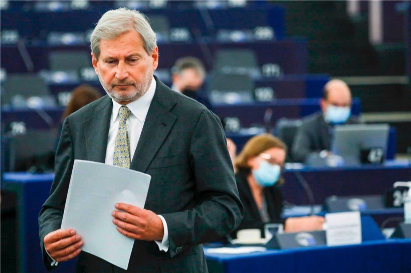 EU-Haushaltskommissar Johannes Hahn verteidigte gestern im EU-Parlament das Vorgehen der Kommission
