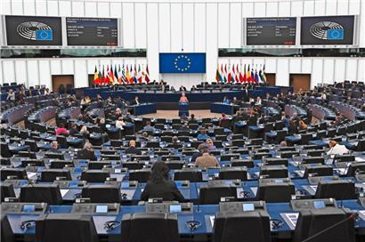 EU-Kommission und -Parlament haben laut der Bürgerbeauftragten O’Reilly noch Nachholbedarf in Sachen Transparenz und Ethik
