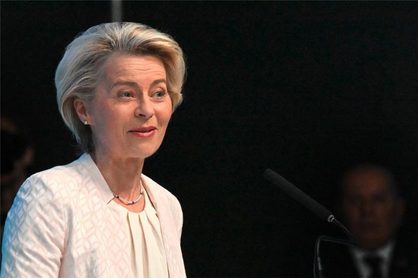 EU-Kommissionschefin Ursula von der Leyen will die mit dem US-Pharmakonzern Pfizer ausgehandelten Verträge nicht offen legen
