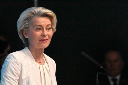 EU-Kommissionschefin Ursula von der Leyen will die mit dem US-Pharmakonzern Pfizer ausgehandelten Verträge nicht offen legen
