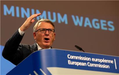 EU-Sozialkommissar Nicolas Schmit stellte gestern den Vorschlag der Kommission zu den Mindestlöhnen in Brüssel vor
