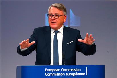 EU-Sozialkommissar Nicolas Schmit stellte gestern die Maßnahmen der Kommission gegen die Jugendarbeitslosigkeit vor
