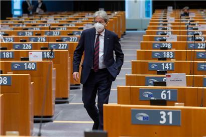 EU-Wirtschafts- und Währungskommissar Paolo Gentiloni sieht noch viel Arbeit vor den EU-Staaten, um die Steuerpolitik in der Union zu verbessern
