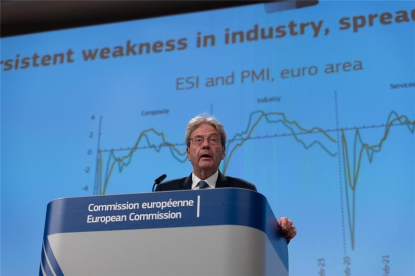 EU-Wirtschaftskommissar Paolo Gentiloni präsentierte gestern in Brüssel die jüngsten Wirtschaftszahlen für die Eurozone
