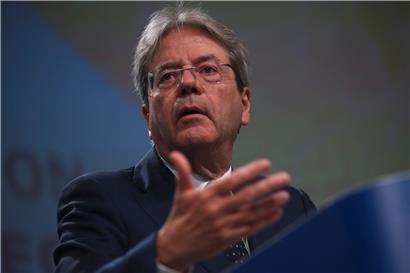 EU-Wirtschaftskommissar Paolo Gentiloni während der Vorstellung des Maßnahmenpakets
