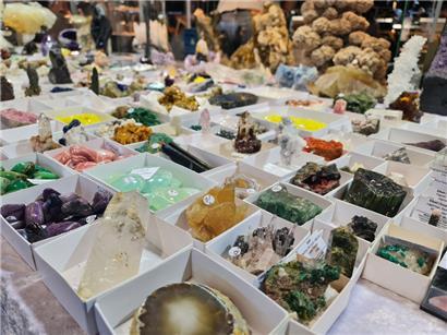 Edelsteine so weit das Auge reicht, gab es am Wochenende in der Luxexpo zu bewundern

