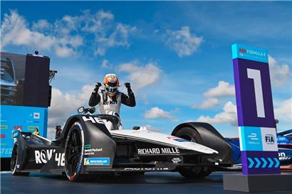 Edo Mortara im Venturi-Mercedes: Die Außenseiter sind Gesamtführende
