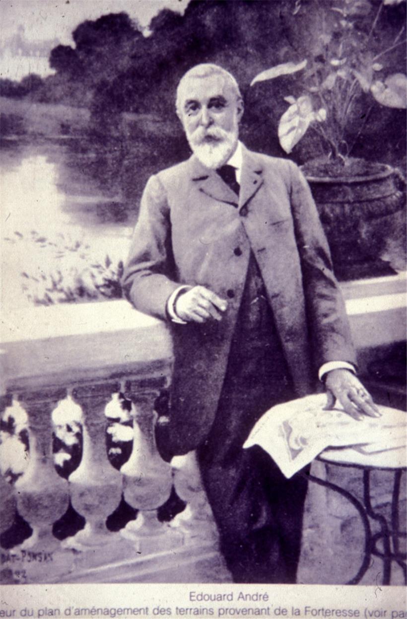 Edouard André dans „Luxembourg – La capitale et ses architectes“ (Pierre Gilbert, Luxembourg, 1986)
