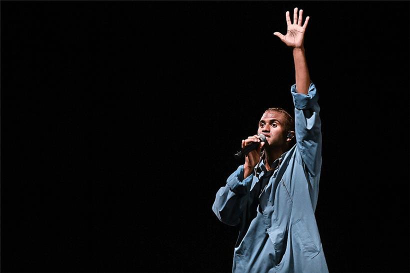 Edsun, un des trois artistes dont s’occupe Elvis Duarte
