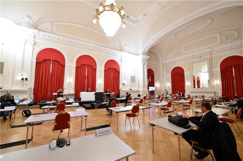 Eher spärlich besetzt: die „Ausweich-Chamber“ am Mittwochmorgen 
