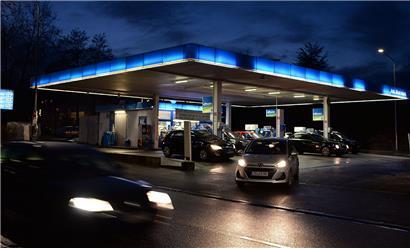 Ein 19-Jähriger hat in einer Tankstelle in Saarburg eine Corona-Erkrankung vorgetäuscht – und andere Menschen angehustet
