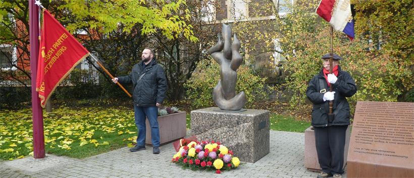 Ein Appell gegen Krieg und Extremismus.
