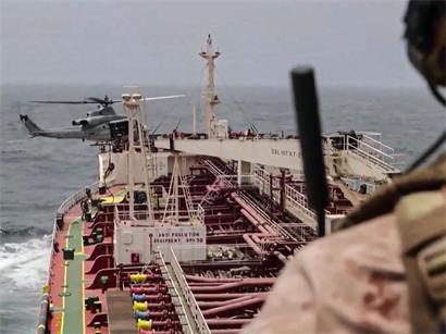 Ein Auszug eines Videos des US Central Command: Das Kommando will seine Seeblockade gegen Iran durchsetzen – doch es gibt Wege, das Embargo zu umgehen