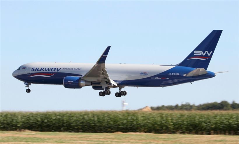 Ein Boeing-767-Frachter der aserbaidschanischen Silk Way
