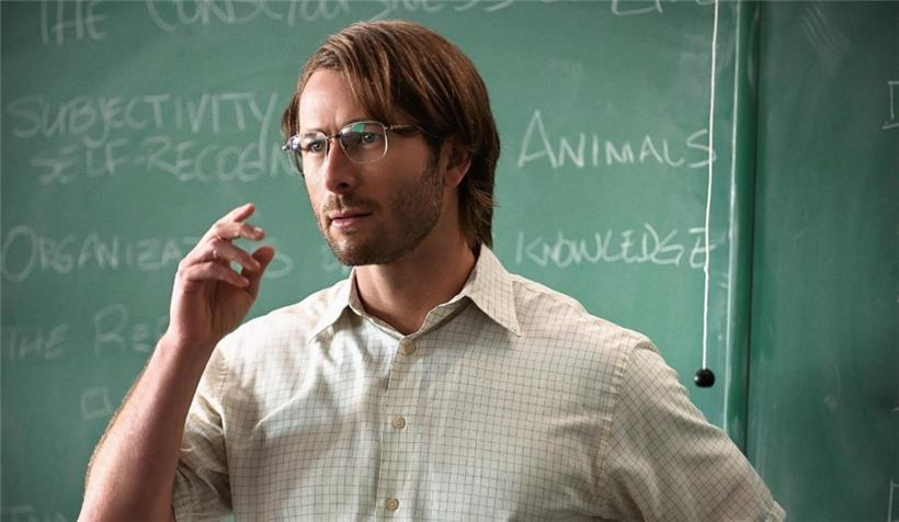 Ein Dozent mit dubiosem Nebenjob: Gary Johnson (Glenn Powell) in „Hit Man“
