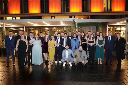 Ein Highlight im Studentenkalender: Die Weihnachtsfeier des LSK (2024)
