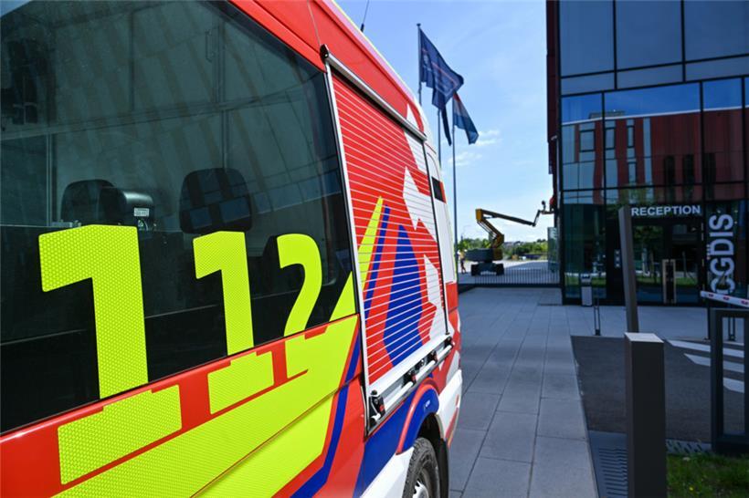 Ein Krankenwagen des CGDIS vor der Zentrale in Luxemburg-Stadt
