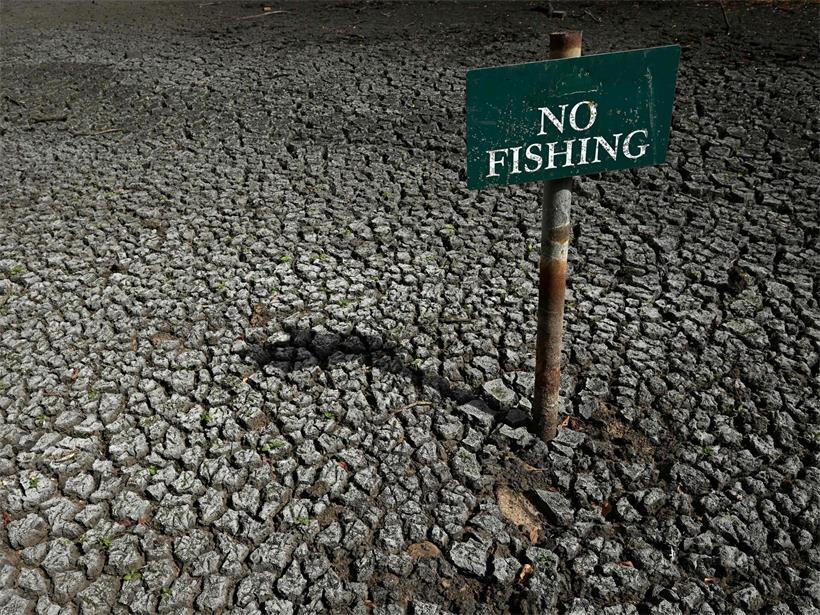 Ein „No Fishing“-Schild südlich von London: Europa kämpft mit den Folgen des Klimawandels, empört sich aber lieber über Migration