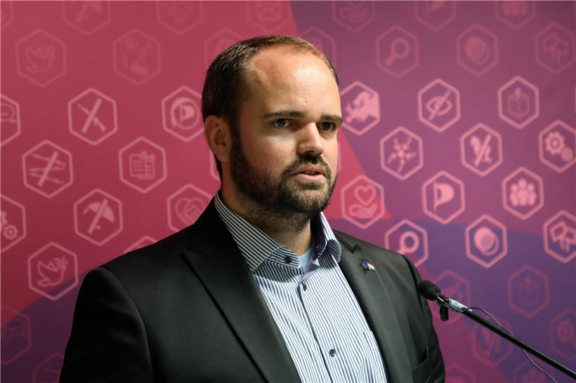 Ein Pirat, der Klarnamenpflicht im Internet fordert: Marc Goergen
