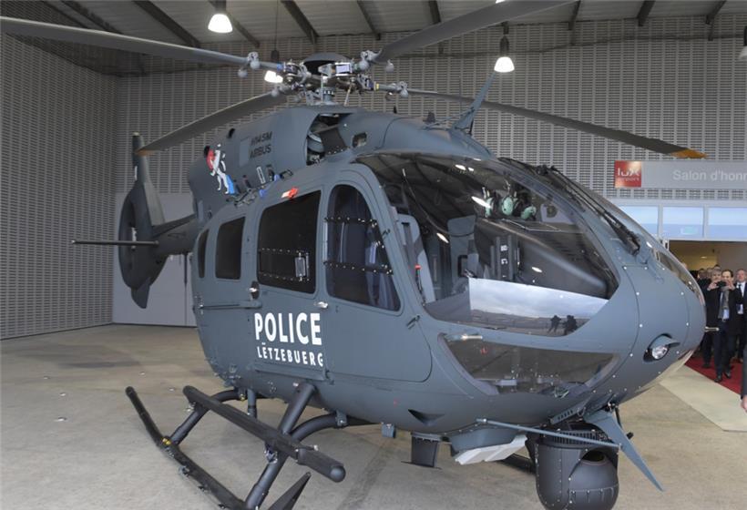 Ein Polzeihubschrauber (Symbolbild) hat am Donnerstag (15.6.) über Wormeldingen und Dreiborn Aussau gehalten. 
