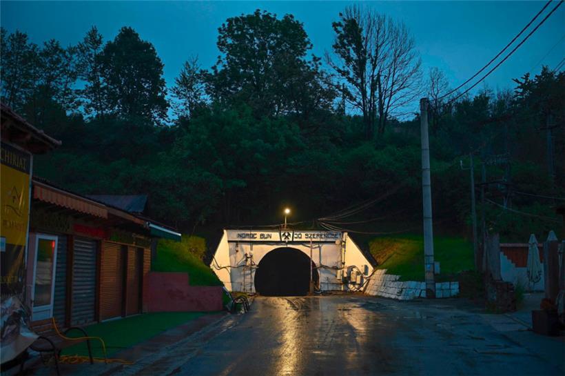 Ein Tunneleingang zur Salzmine in Praid
