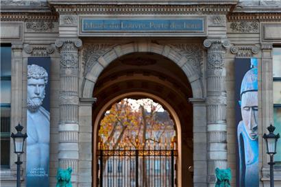 Ein Wasserschaden im Louvre hat Hunderte Druckwerke beschädigt

