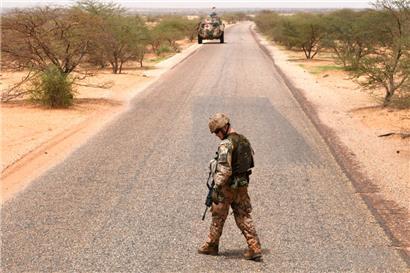 Ein deutscher Fallschirmjäger der UN-Mission Minusma im Mali: Schon bald allein auf weiter Flur?
