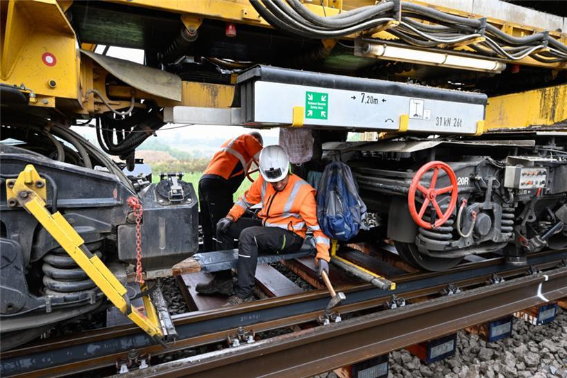 Ein eingespieltes Team: die Mitarbeiter der RUS 1000 S
