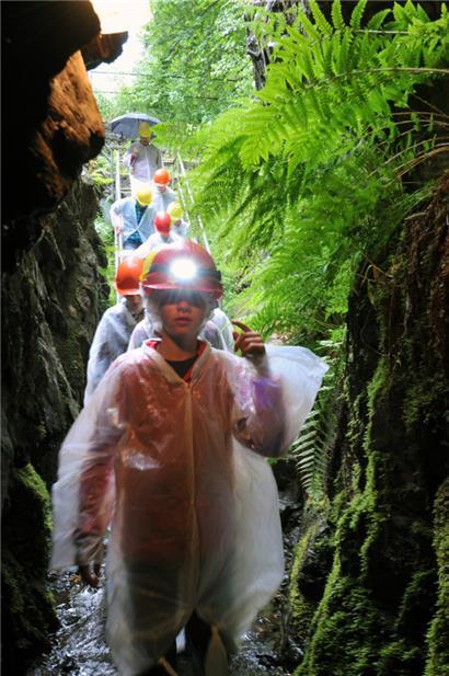 Ein feucht-kühler Ausflug unter Tage
